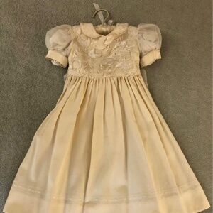 Little Girls Dress / Flower Girl Dress